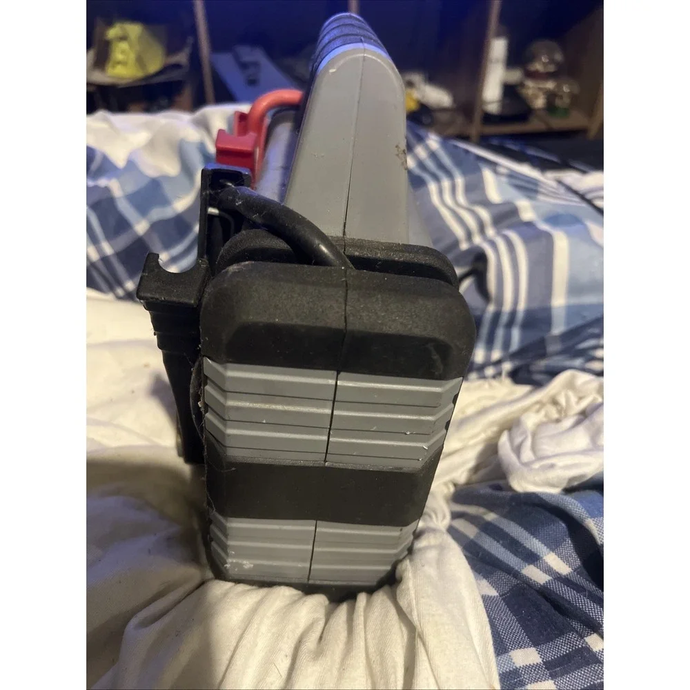 Peak Performance Compact Battery‎ Jump-starter 300   No Plug
